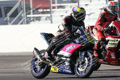 media/Dec-07-2025-CVMA (Sun) [[3e7d2de5dc]]/Race 5-Formula UL-CVMA Hooligans-American Thunder/